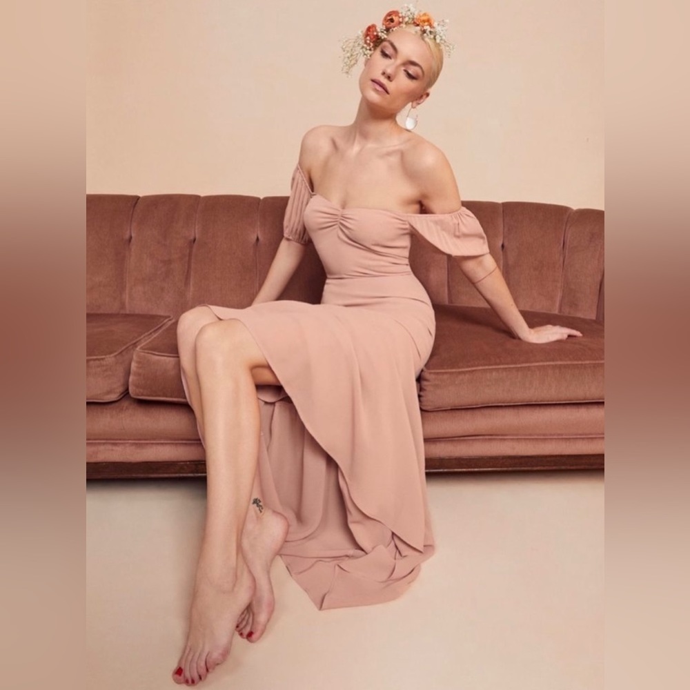 Reformation Farrow Dress Size 8 in Blush